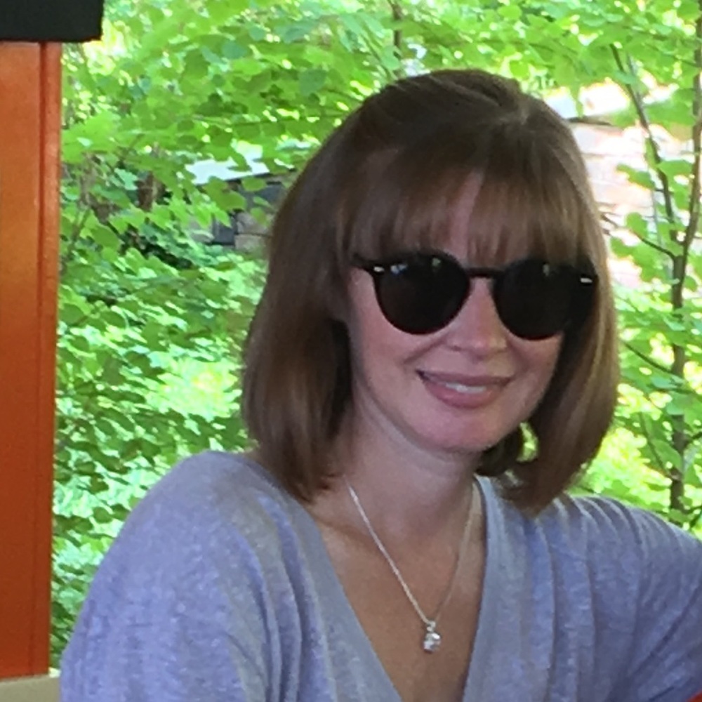 Meet your Posher, Carrie